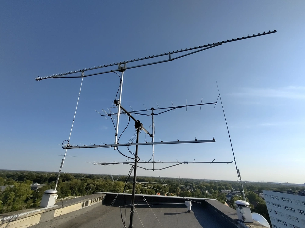 SP6PWT radioamateur club — part of the antenna system